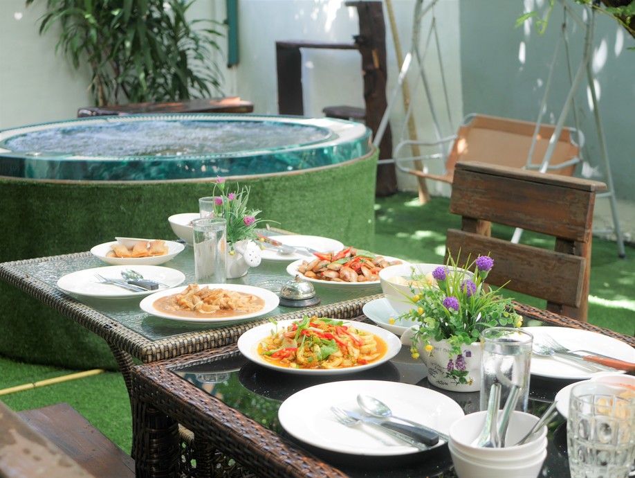 catering at Bangkok Secret Garden